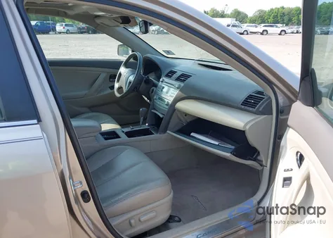 2008 Toyota Camry Hybrid Hybrid z USA, uszkodzony, nr VIN 4T1BB46K48U031917